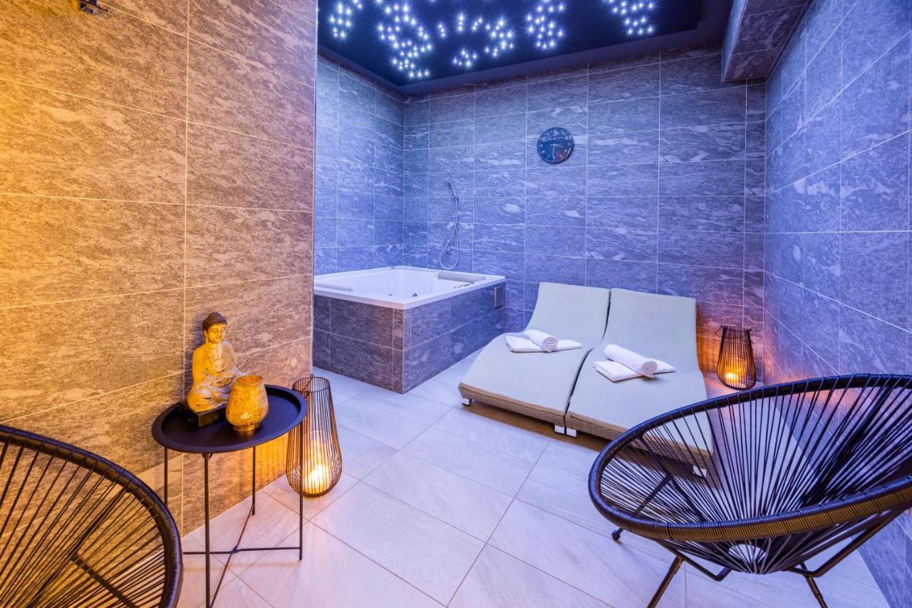Mamma'S Boutique Hotel Podebrady Exterior photo
